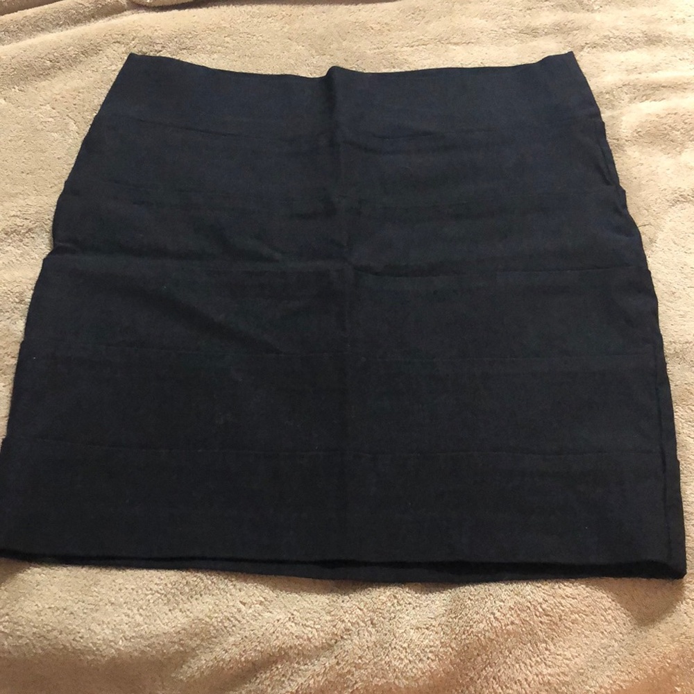 Little black skirt